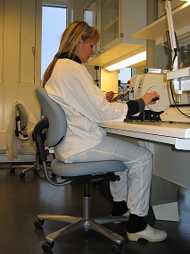 Ergonomics in the laboratory Kunnskapsbasen NTNU